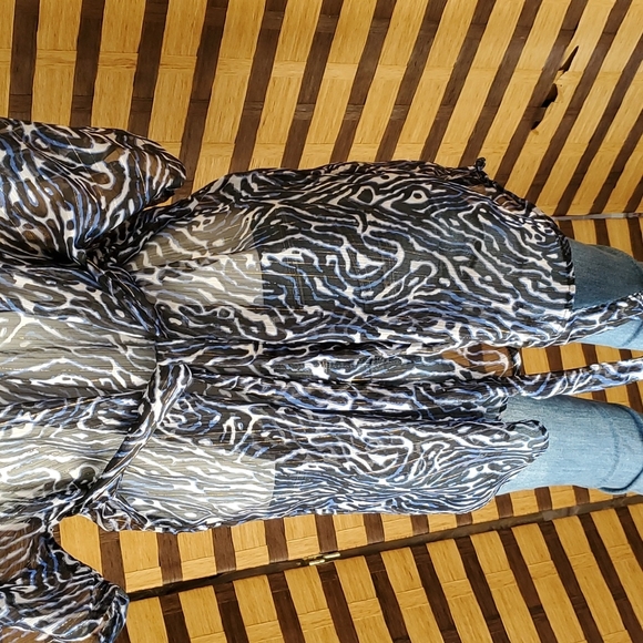 Ocean Club swimsuit cover up - Picture 7 of 9